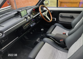 HONDA CITY CABRIOLET TURBO2 : Interior completed for now 07