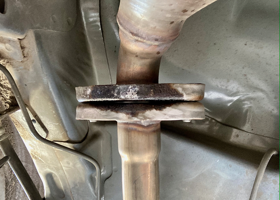DAIHATSU ESSE Maintenance & Custom : Replace exhaust pipe gasket 08