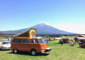 VW TYPE2 LATE BAY BUS WESTFALIA CAMPER : Camping at the foot of Mount Fuji 27