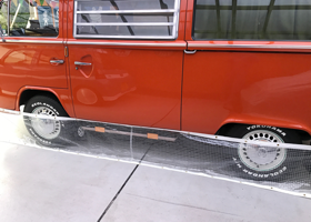 VW TYPE2 LATE BAY BUS WESTFALIA CAMPER : Side skirt to prevent cold air for drive away tent 08