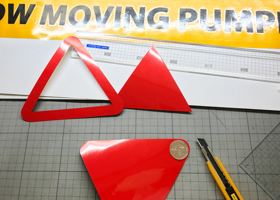 SLOW MOVING PUMPKIN Sticker making process / スロー ムービング パンプキン ステッカー 製作工程 4