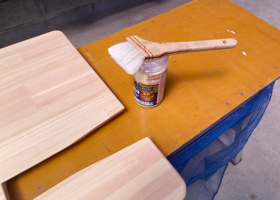 I added wood table to Industrial comprehensive feed arm sewing machine / 総合送りミシン 'TK-8B' 工業用総合送り腕ミシンにウッドテーブルを取り付けて平ミシン化 process 8